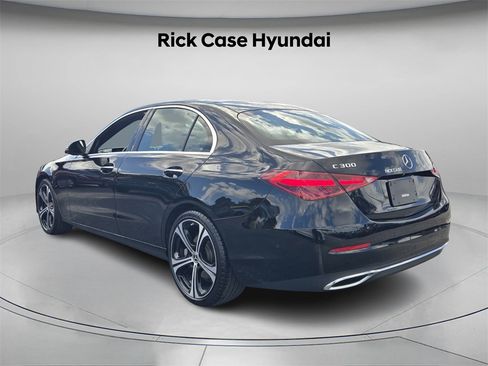Used 2025 Mercedes-Benz C 300 Sedan image 7