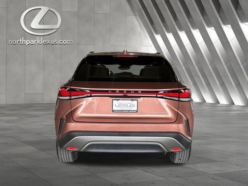 Certified 2024 Lexus RX 350 Premium w/ Accessory Package (K3) FWD image 28
