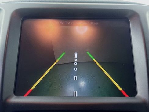 Used 2016 Jeep Cherokee Latitude w/ Safety/Convenience Group image 17