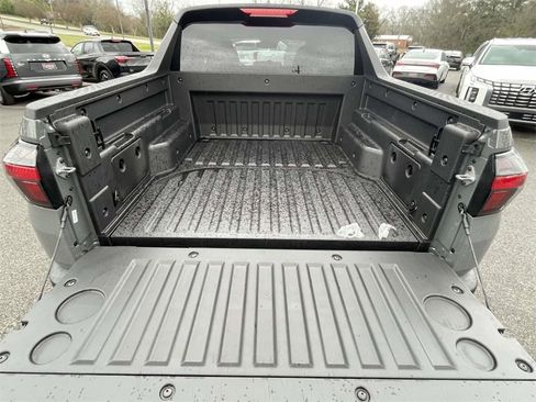 New 2026 Hyundai Santa Cruz SE image 8