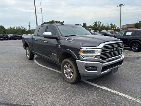 Used 2022 RAM 2500 Laramie AWD/4WD image 1