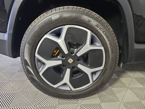 Used 2024 Rivian R1S Adventure Quad AWD/4WD image 11