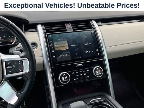 Used 2023 Land Rover Discovery HSE R-Dynamic AWD/4WD image 7