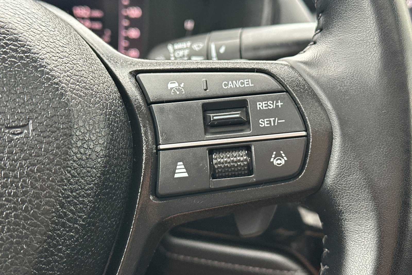 Used 2025 Honda Accord Sport image 25