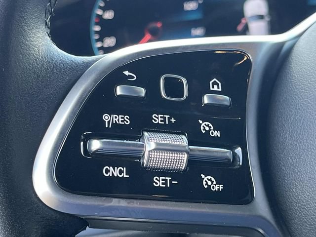 Used 2023 Mercedes-Benz GLB 250 4MATIC image 36