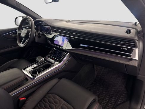 Used 2024 Audi RS Q8 AWD/4WD image 32