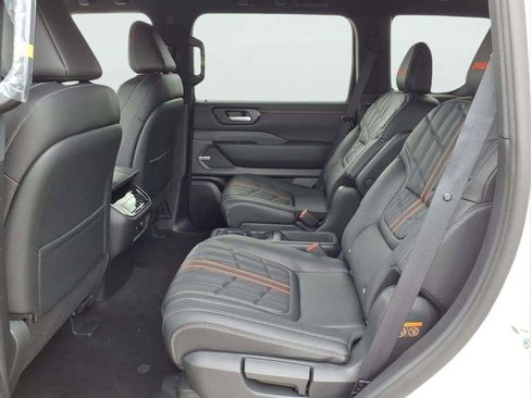 New 2026 Nissan Armada PRO-4X AWD/4WD image 14