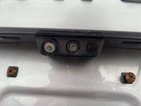 Used 2021 Chevrolet Tahoe Premier w/ Premium Package image 11