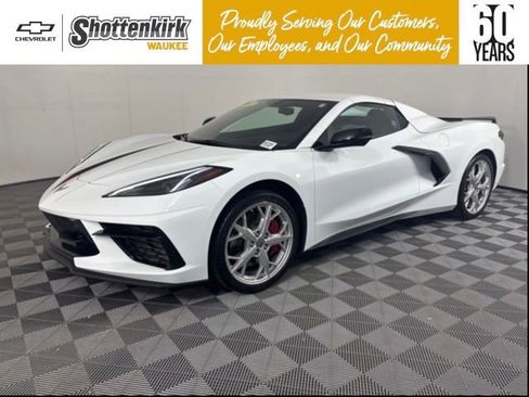 Used 2022 Chevrolet Corvette Stingray Premium Conv w/ Z51 Performance Package RWD image 1