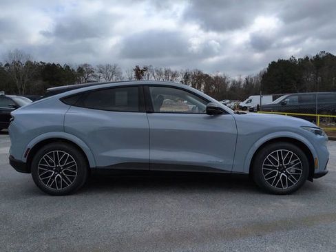 New 2025 Ford Mustang Mach-E Premium image 3