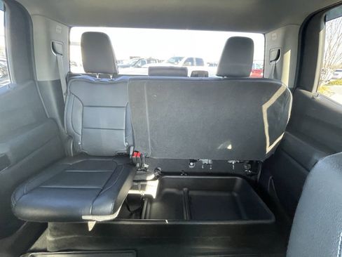 Used 2021 Chevrolet Silverado 1500 LT image 25