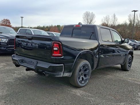 New 2026 RAM 1500 4x4 Crew Cab image 8