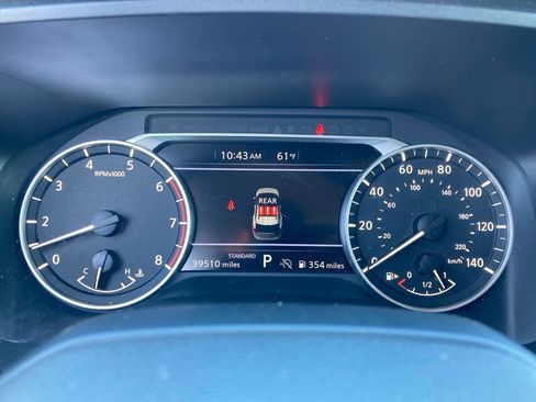 Used 2025 Nissan Rogue SV image 15