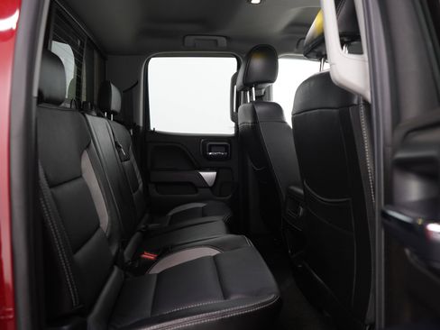 Used 2018 Chevrolet Silverado 1500 LT w/ All Star Edition AWD/4WD image 12
