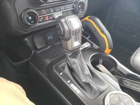 Used 2021 Ford Bronco Badlands image 23