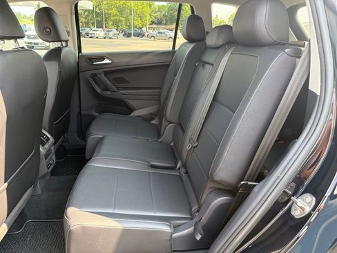 Used 2019 Volkswagen Tiguan SE w/ 3rd Row Seat Package AWD/4WD image 13