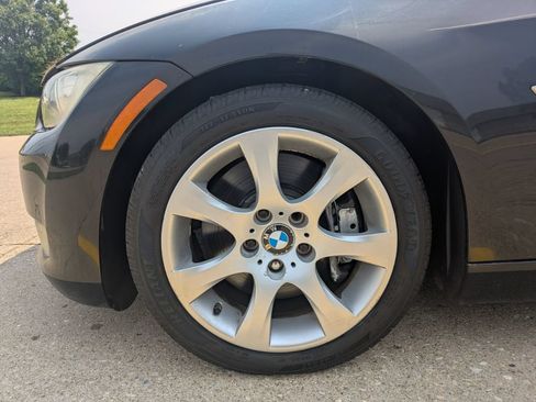 Used 2009 BMW 335i Convertible RWD image 16