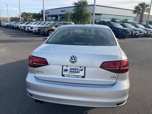 Used 2016 Volkswagen Jetta S FWD image 5