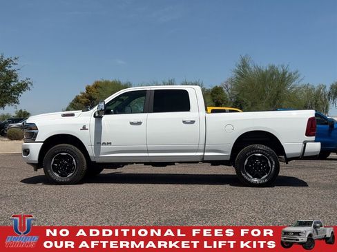 Used 2026 RAM 2500 Laramie AWD/4WD image 10
