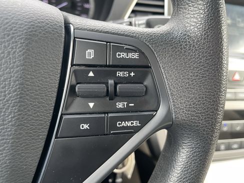 Used 2016 Hyundai Sonata SE image 16