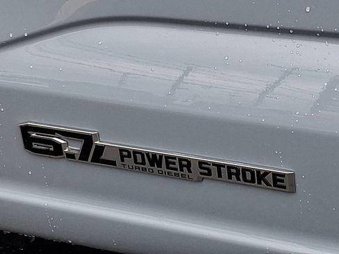 Used 2024 Ford F250 Lariat w/ Black Appearance Package image 30