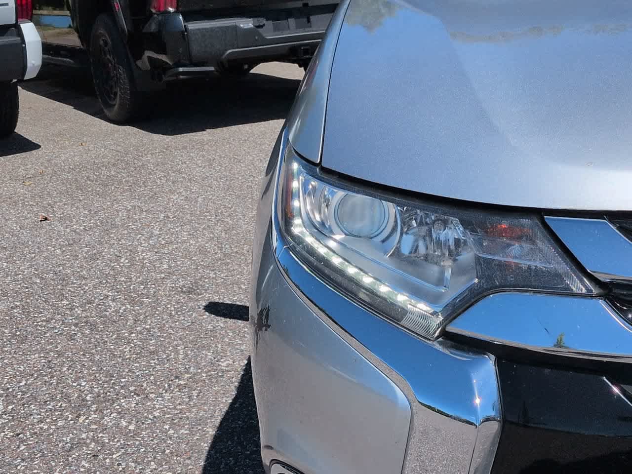 Used 2018 Mitsubishi Outlander LE FWD image 10