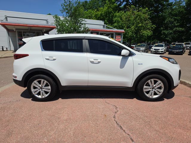 Used 2018 Kia Sportage LX AWD/4WD image 6