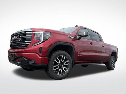 Used 2022 GMC Sierra 1500 AT4 AWD/4WD image 2