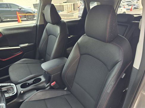 Used 2024 Kia Soul GT-Line image 12