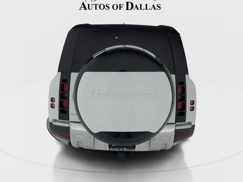 Used 2023 Land Rover Defender 130 SE AWD/4WD image 9