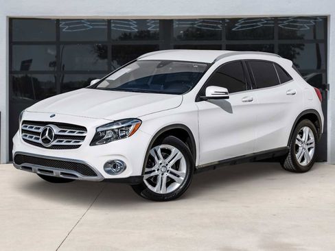 Used 2018 Mercedes-Benz GLA 250 GLA 250 image 1