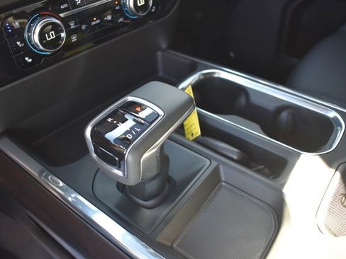 Used 2023 GMC Sierra 1500 SLT w/ SLT Convenience Package image 29