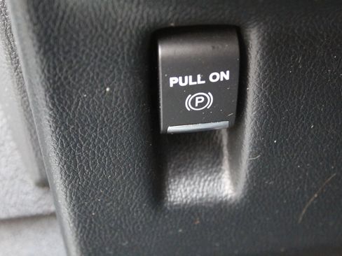 Used 2016 Lincoln MKX Reserve w/ Technology Package AWD/4WD image 27