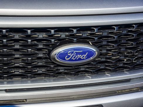 Used 2023 Ford F150 XL w/ STX Appearance Package image 11