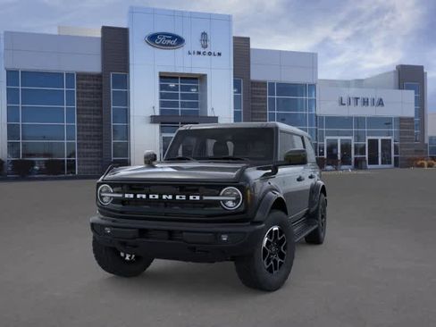 New 2026 Ford Bronco Outer Banks AWD/4WD image 2