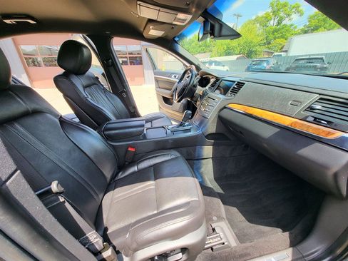 Used 2016 Lincoln MKS AWD image 14