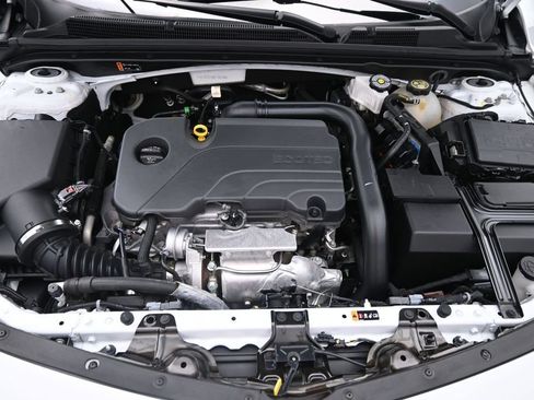 Used 2024 Chevrolet Malibu LT FWD image 25