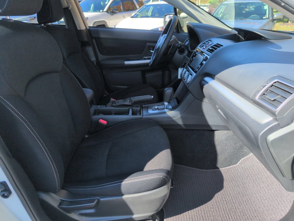 Used 2015 Subaru Crosstrek 2.0i Premium AWD/4WD image 37