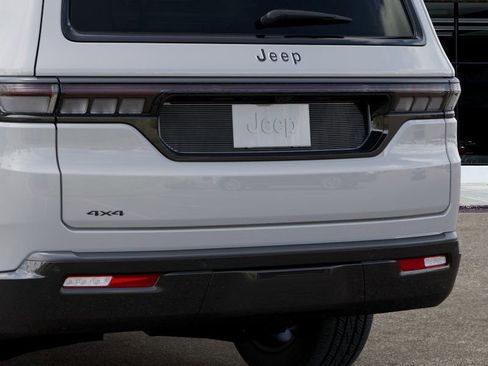 New 2026 Jeep Grand Wagoneer Limited image 13