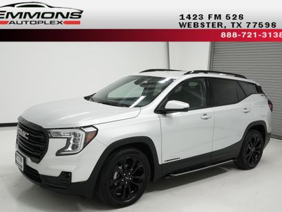 Used 2022 GMC Terrain SLT w/ LPO, 'HIT The Road' Package