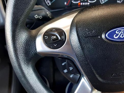 Used 2021 Ford Transit Connect XL image 21