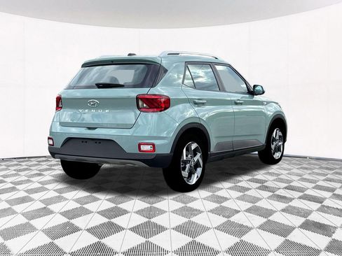 New 2025 Hyundai Venue SEL image 11