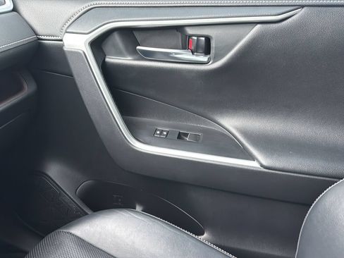 Used 2020 Toyota RAV4 Limited w/ Limited Grade Weather Package FWD image 23