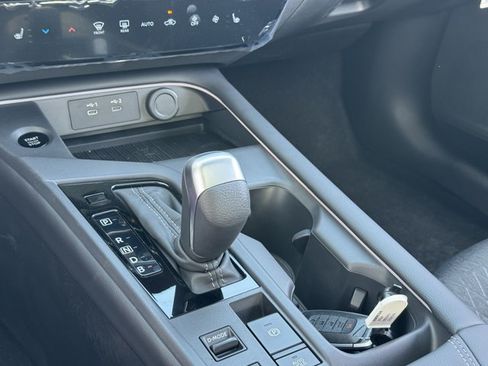New 2026 Nissan Sentra SV w/ SV Convenience Package FWD image 11