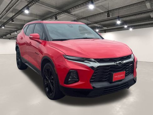 Used 2021 Chevrolet Blazer RS w/ Enhanced Convenience Package image 2