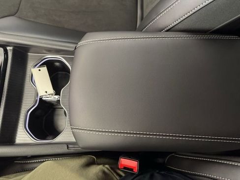 New 2026 Jeep Grand Cherokee Altitude image 44