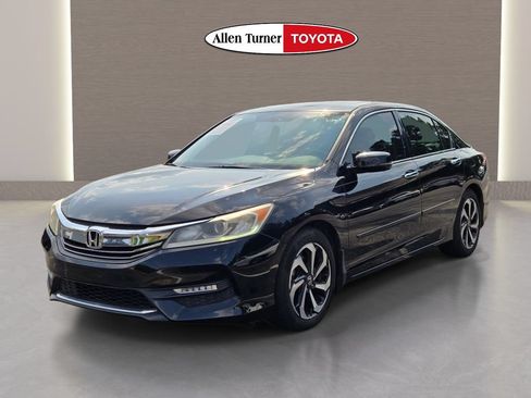 Used 2017 Honda Accord EX-L image 3