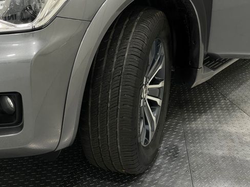 Used 2018 Nissan Armada SL w/ Moonroof Package image 38