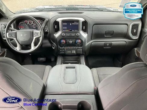 Used 2021 Chevrolet Silverado 2500 LT w/ Midnight Edition AWD/4WD image 3