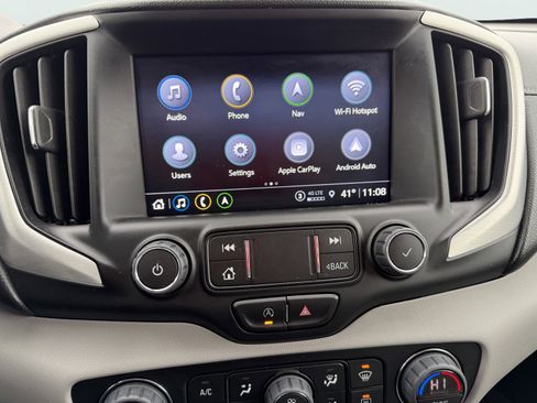 Used 2022 GMC Terrain SLT w/ Infotainment Package II image 30